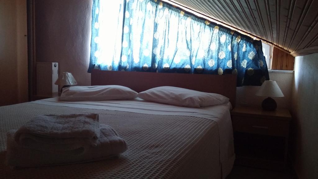 Hotel Flesvos Pefkochori Ngoại thất bức ảnh