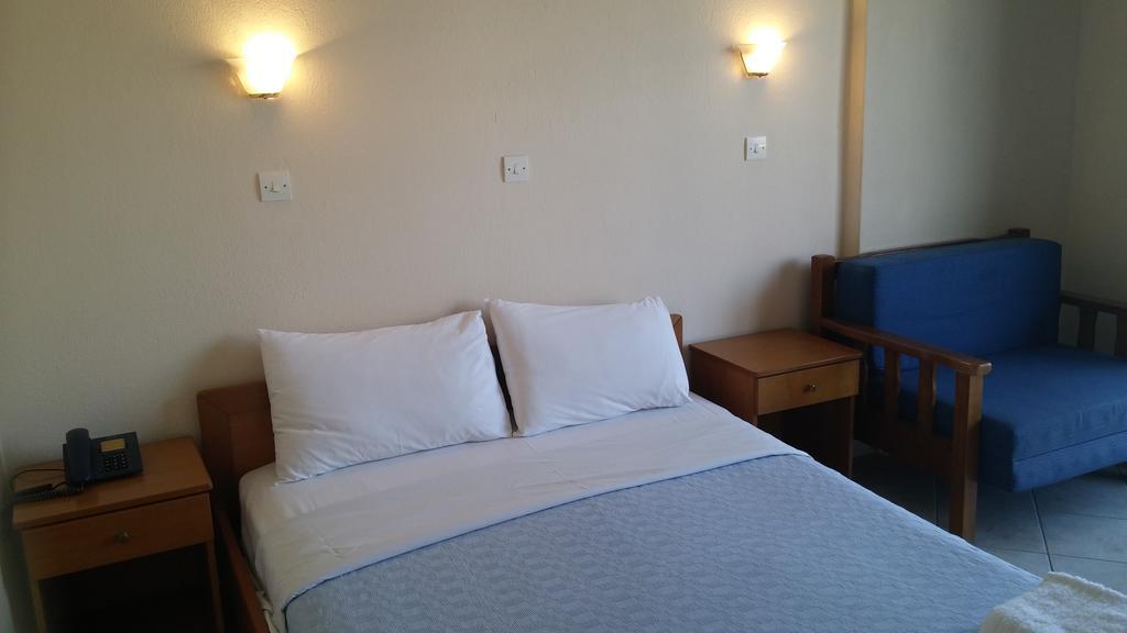 Hotel Flesvos Pefkochori Ngoại thất bức ảnh